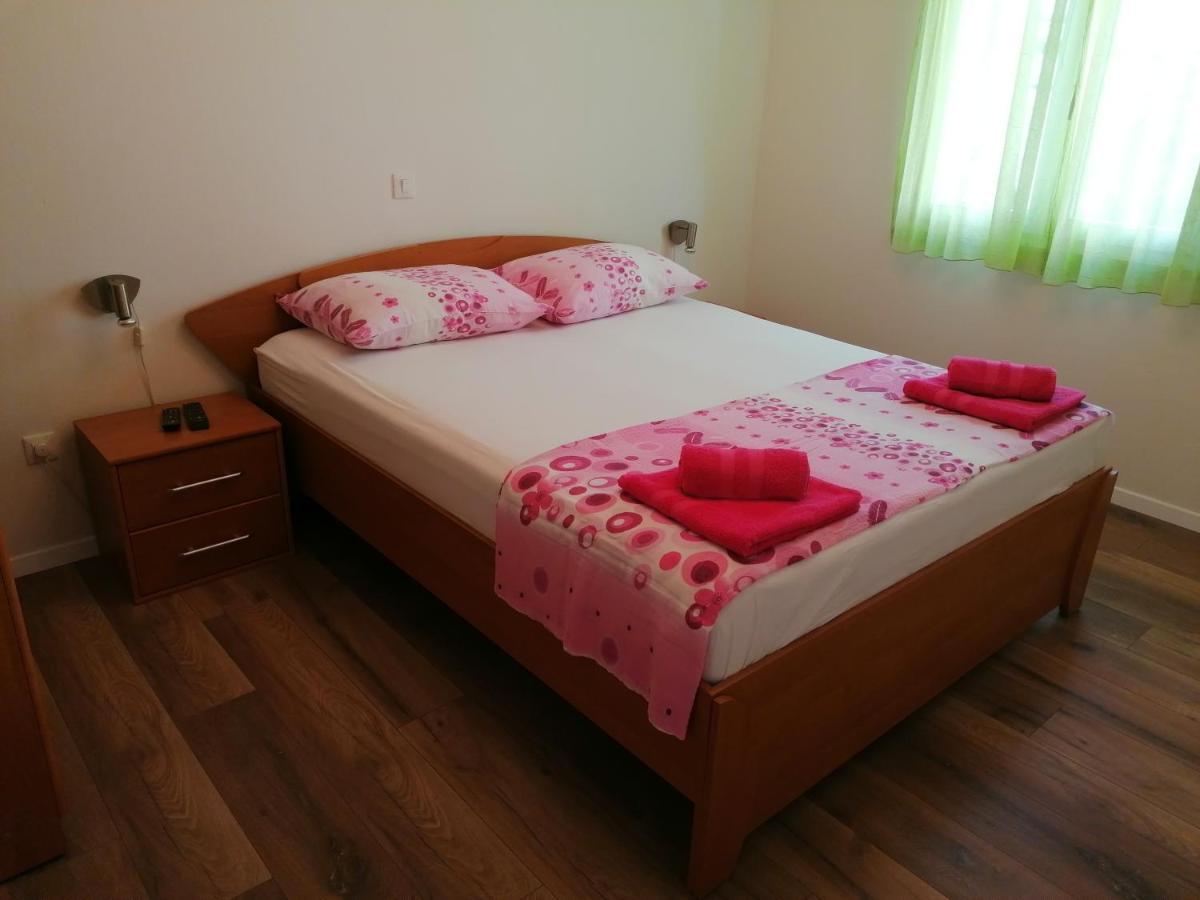 Apartment Poldrugo Cres Luaran gambar