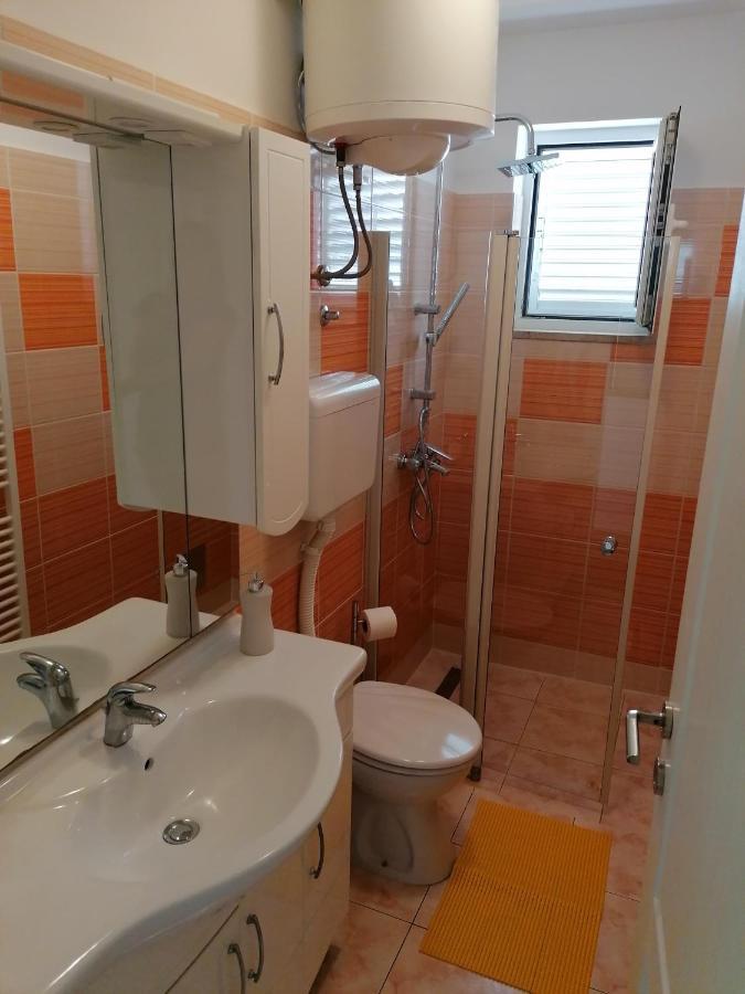 Apartment Poldrugo Cres Luaran gambar