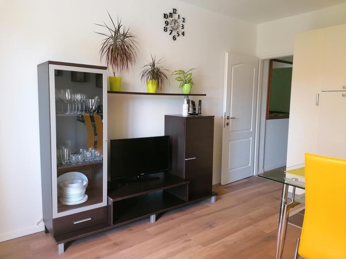 Apartment Poldrugo Cres Luaran gambar